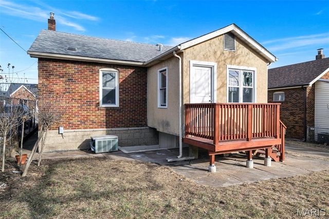 1505 Telegraph Road, St Louis, MO 63125