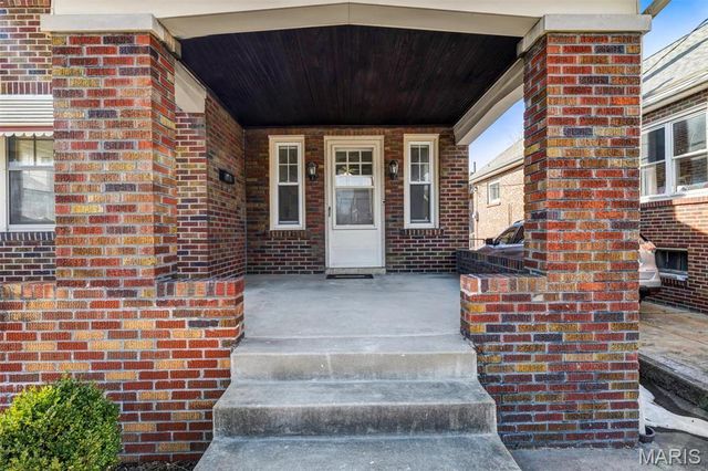 1505 Telegraph Road, St Louis, MO 63125