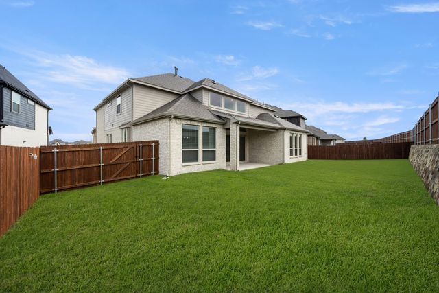 2304 Flock Drive, Mansfield, TX 76063