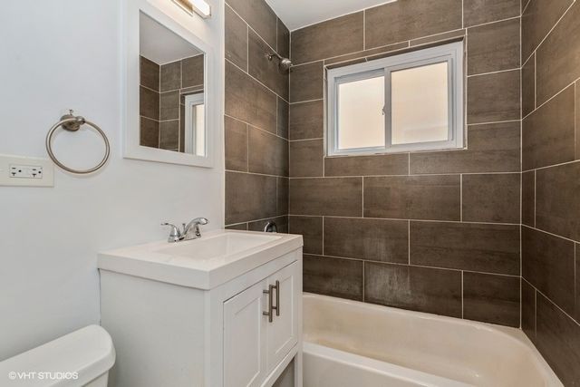 4932 N Harlem Avenue 1E, Harwood Heights, IL 60706