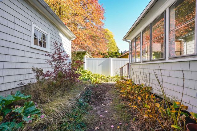 10 Zellwood Street, Nashua, NH 03060