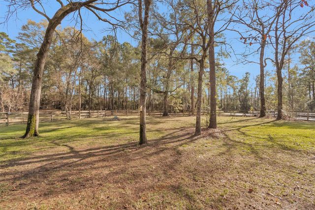 40610 Mill Creek Road, Magnolia, TX 77354
