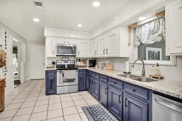 40610 Mill Creek Road, Magnolia, TX 77354