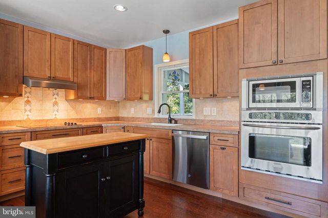 7127 WILSON RD, Marshall, VA 20115