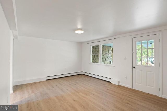 7127 WILSON RD, Marshall, VA 20115