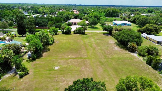 16546 74th Avenue N, West Palm Beach, FL 33418
