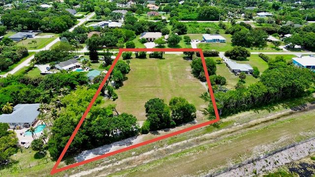 16546 74th Avenue N, West Palm Beach, FL 33418