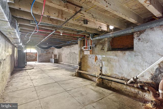 6340 SAYBROOK AVE, Philadelphia, PA 19142