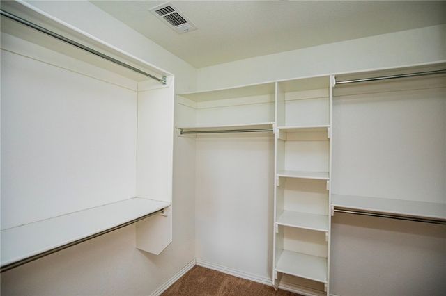 2205 SW Worthington Avenue, Bentonville, AR 72713