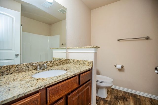 2205 SW Worthington Avenue, Bentonville, AR 72713