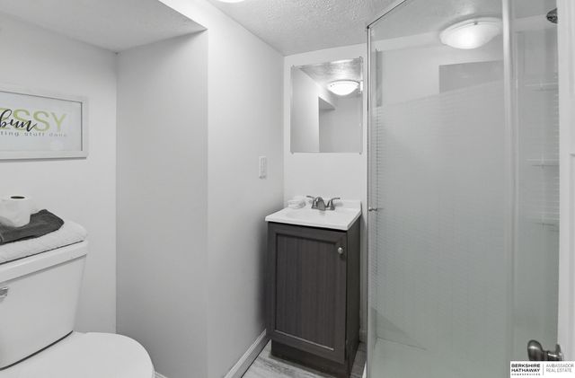 2716 Lillian Street, Bellevue, NE 68147