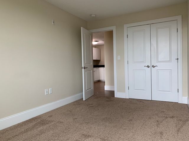 411 Main 306, Stoneham, MA 02180
