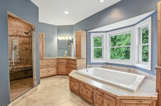 6005 DORNAGH CT, Columbia, MO 65203