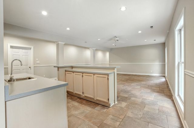 6005 DORNAGH CT, Columbia, MO 65203