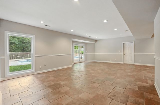 6005 DORNAGH CT, Columbia, MO 65203