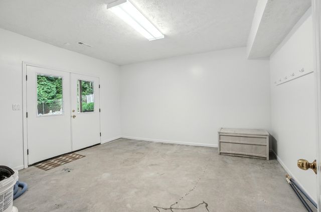 6005 DORNAGH CT, Columbia, MO 65203