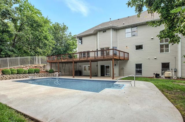 6005 DORNAGH CT, Columbia, MO 65203