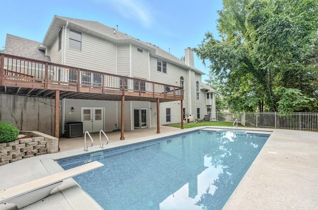 6005 DORNAGH CT, Columbia, MO 65203