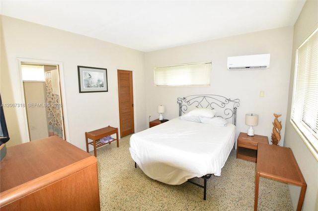 7050 SW 82nd Court, Miami, FL 33143