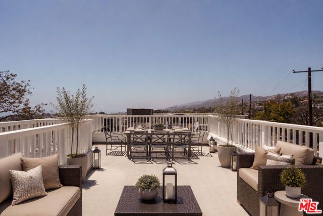 14750 Bestor Boulevard, Pacific Palisades (los Angeles), CA 90272