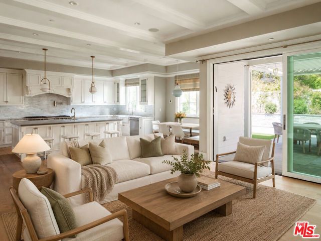 14750 Bestor Boulevard, Pacific Palisades (los Angeles), CA 90272