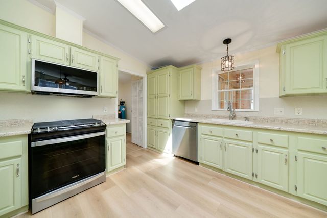 5412 Cypress Lane, Machesney Park, IL 61115