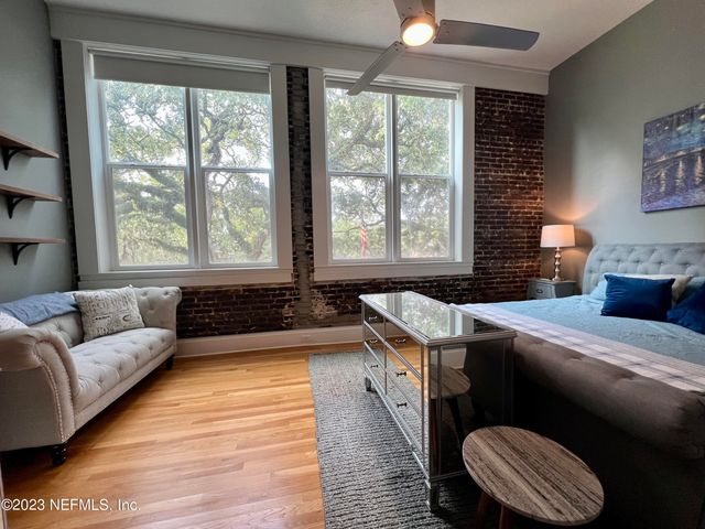 2525 COLLEGE Street 1203, Jacksonville, FL 32204