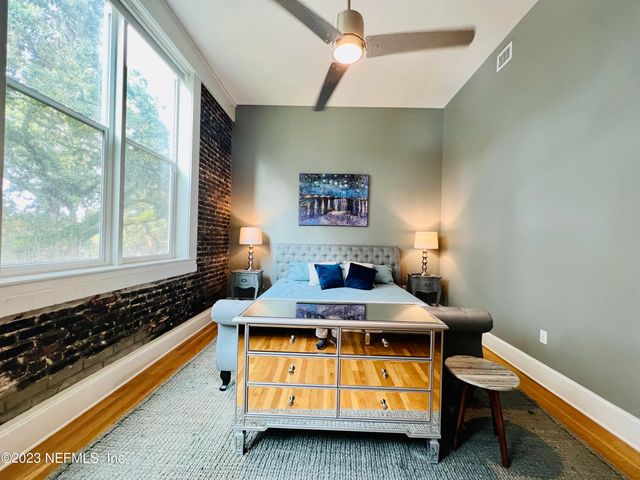 2525 COLLEGE Street 1203, Jacksonville, FL 32204