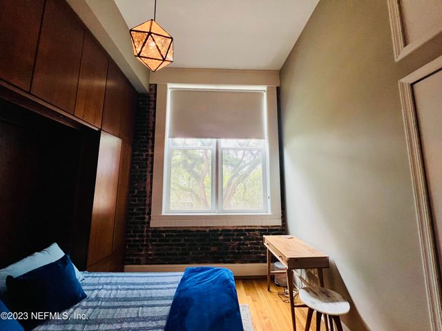 2525 COLLEGE Street 1203, Jacksonville, FL 32204