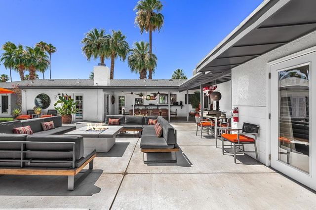 1620 E El Alameda, Palm Springs, CA 92262