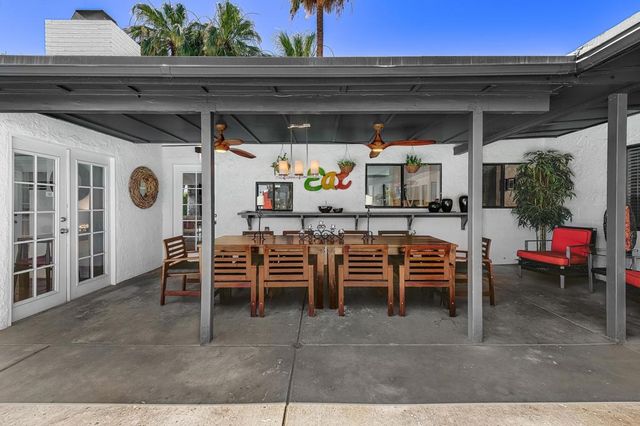 1620 E El Alameda, Palm Springs, CA 92262