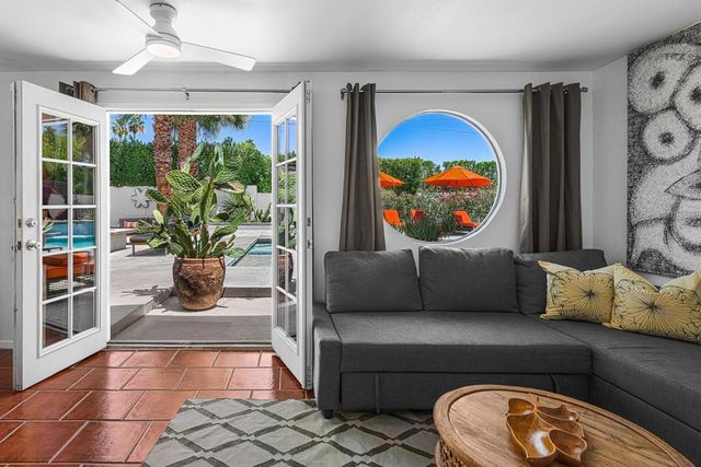 1620 E El Alameda, Palm Springs, CA 92262
