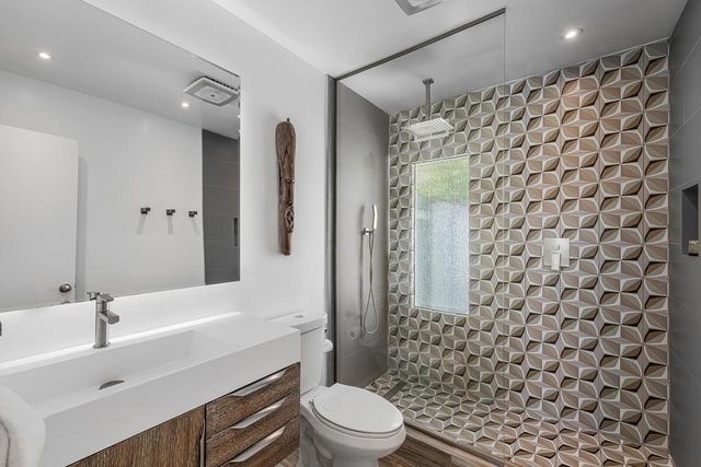 1620 E El Alameda, Palm Springs, CA 92262