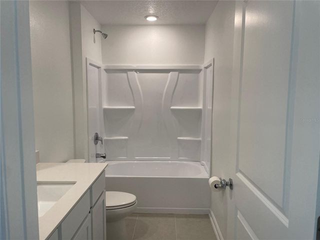 1374 BLUE ASH LANE, Deland, FL 32720