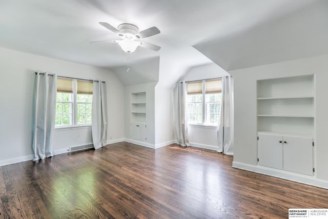 620 N 65 Street, Omaha, NE 68132
