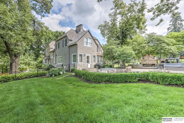 620 N 65 Street, Omaha, NE 68132