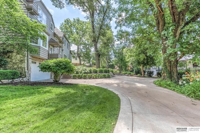 620 N 65 Street, Omaha, NE 68132