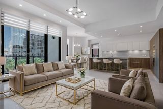 275 Giralda Avenue 6C, Coral Gables, FL 33134