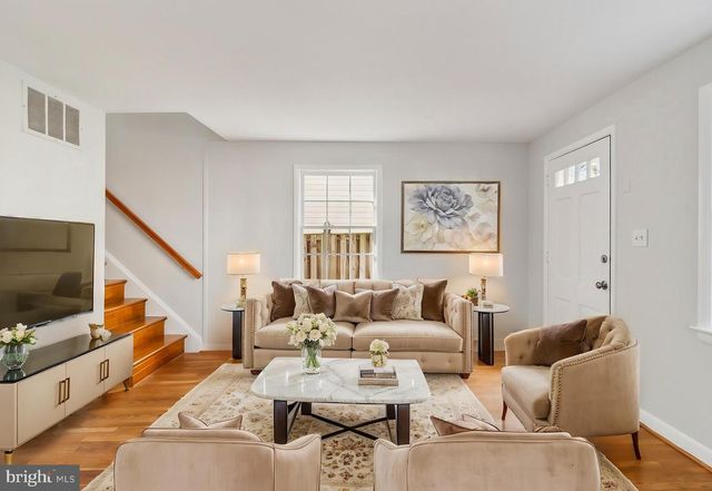 3829 ELBERT AVE, Alexandria, VA 22305