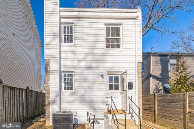 3829 ELBERT AVE, Alexandria, VA 22305