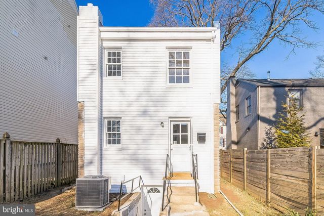 3829 ELBERT AVE, Alexandria, VA 22305