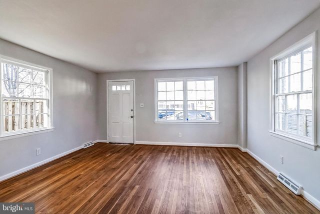 3829 ELBERT AVE, Alexandria, VA 22305