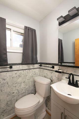 596 Saint Anthony Drive, Lexington, KY 40505