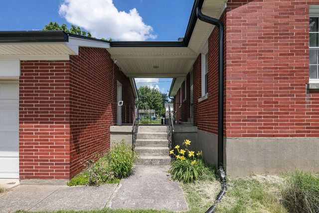 596 Saint Anthony Drive, Lexington, KY 40505