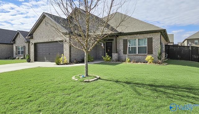 206 Rye Circle, Huntsville, AL 35811