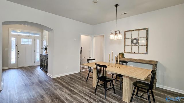 206 Rye Circle, Huntsville, AL 35811