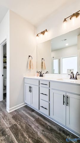 206 Rye Circle, Huntsville, AL 35811