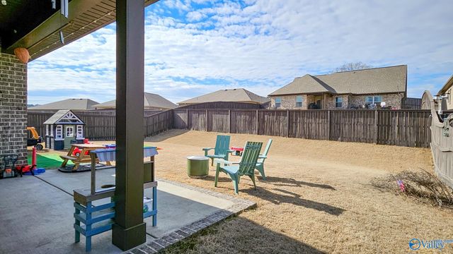 206 Rye Circle, Huntsville, AL 35811