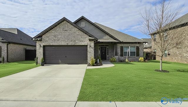 206 Rye Circle, Huntsville, AL 35811