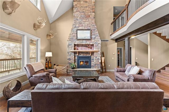 650 NW State Route 13 Highway, Warrensburg, MO 64093